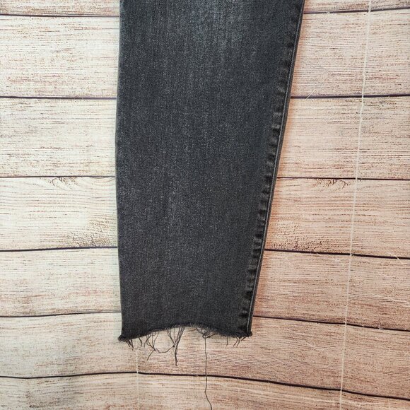 Gap True Skinny Mid Rise Black Jeans Button Zipper Raw Hem Pant Legs Size 34/18R - Picture 3 of 13